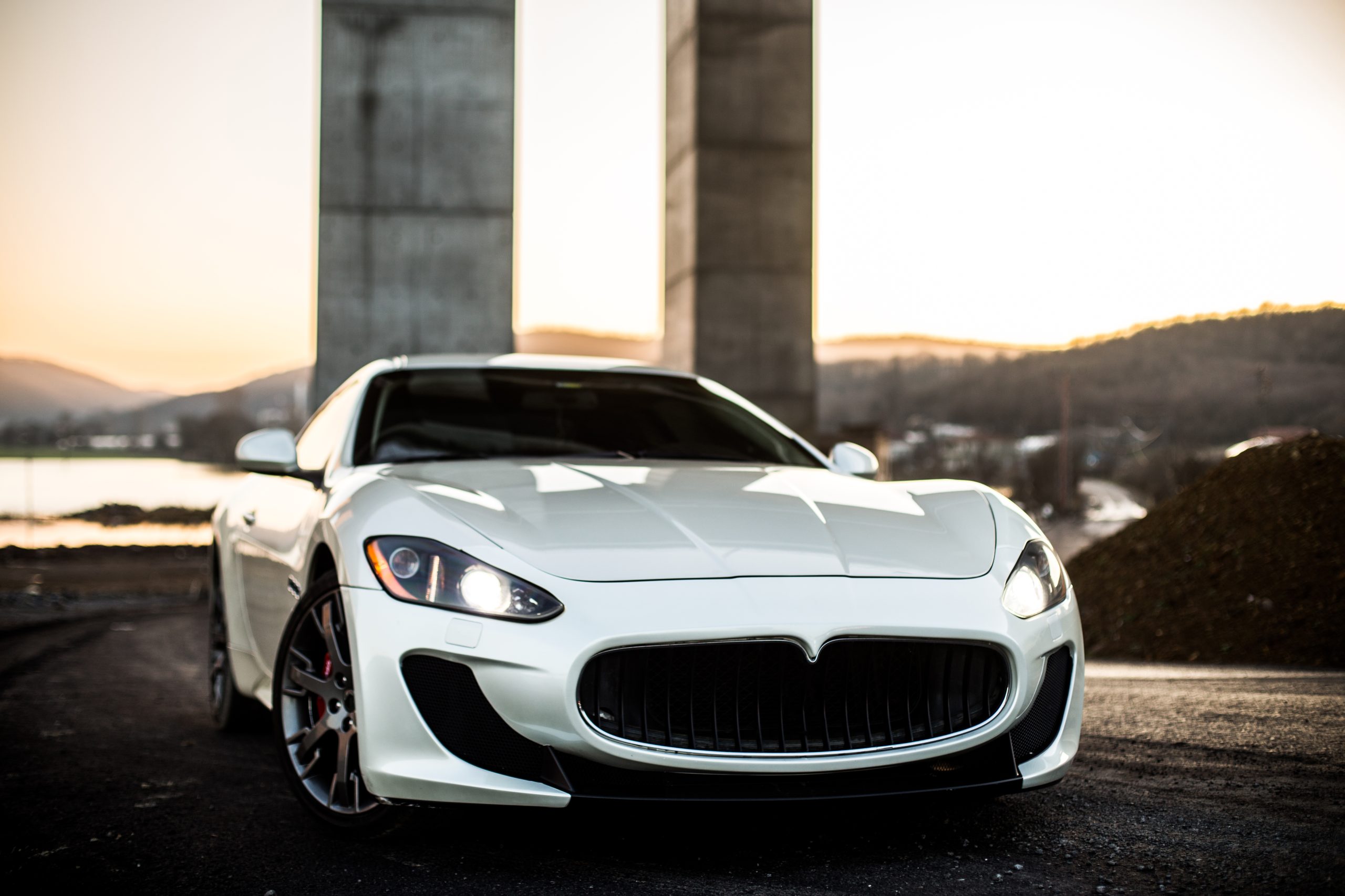 Ceramic : Pinnacle - Tesla Window Tint